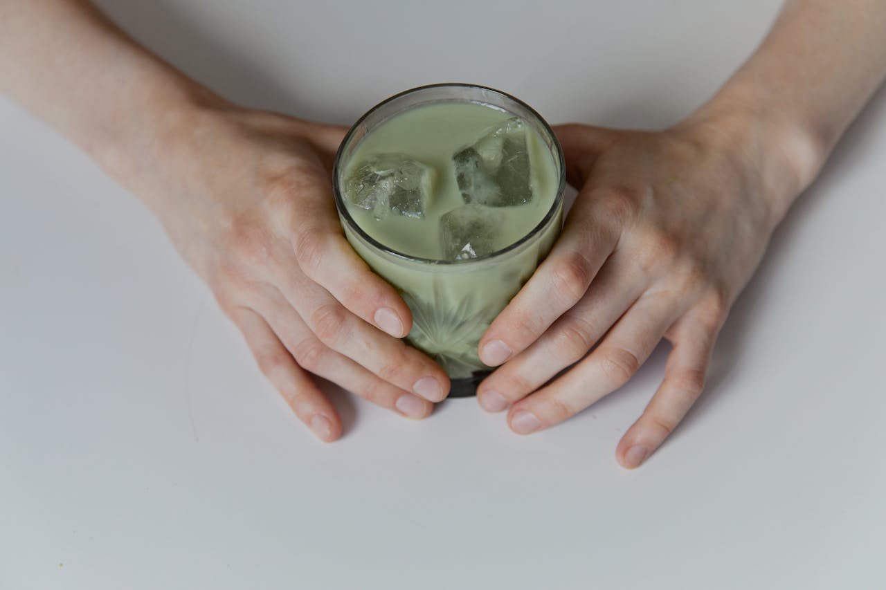 Thé matcha goût : doux, umami ou amer ? Tout comprendre